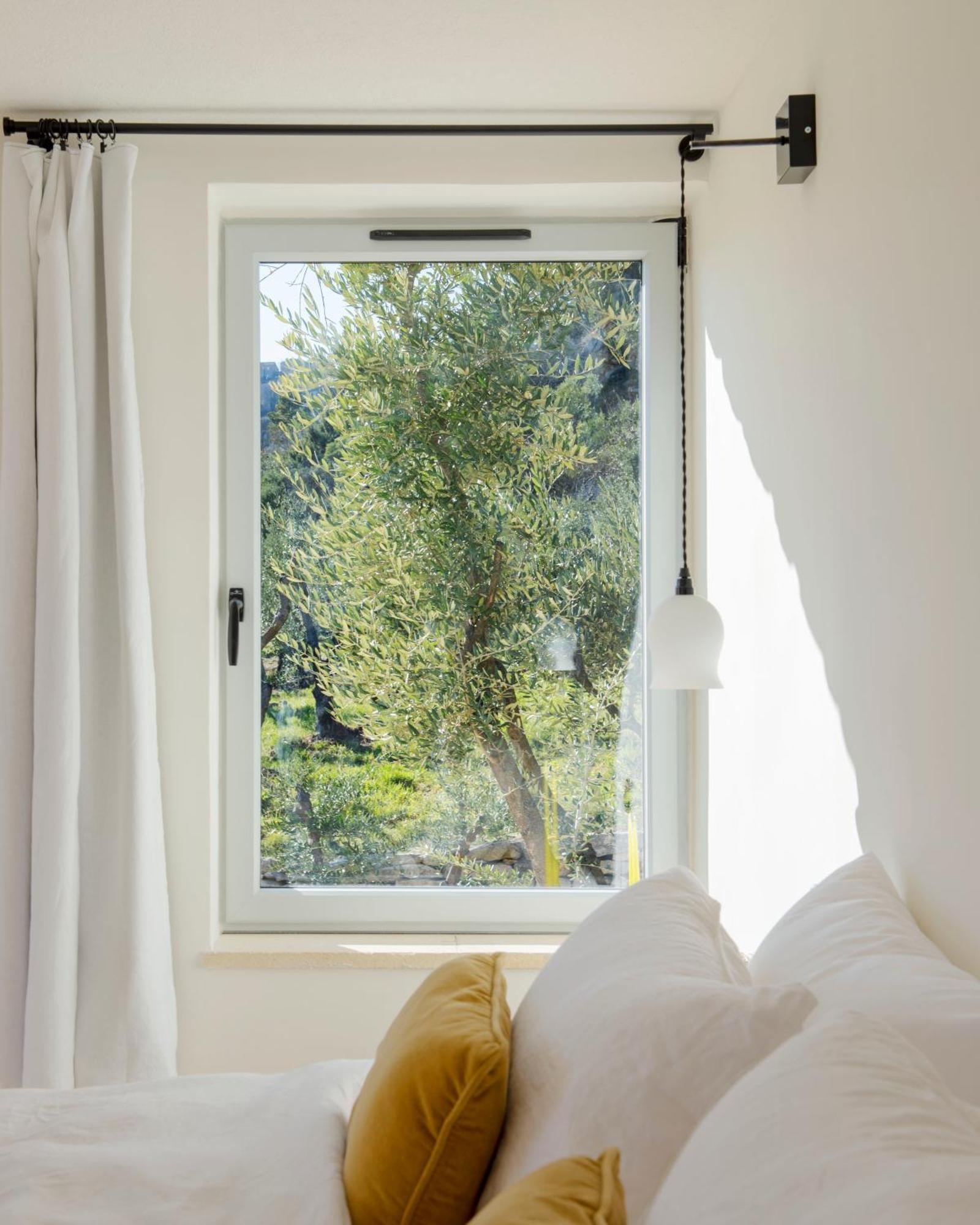 Les Milles Roches Bed and Breakfast Gordes Værelse billede